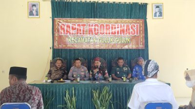 Bentuk Kepanitiaan HUT RI Ke-77, Forpimka Guluk-Guluk Gelar Rapat Koordinasi Kecamatan