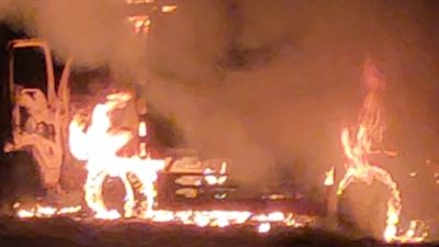 Truk Bermuatan Tembakau Luar Madura Ludes Terbakar Di Pamekasan