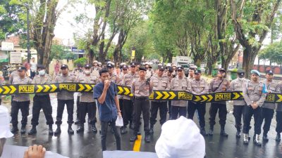 Kasus Penganiayaan Mantan Kades Batuampar Pada Dua Jurnalis Tak Kunjung Klimaks, Aktivis Sebut Polres Tak Profesional