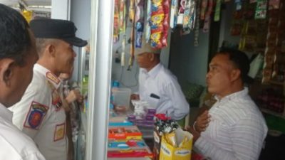 Sasar 256 Desa di 19 Kecamatan Daratan, Kasatpol PP Sumenep Kenalkan 5 Ciri-Ciri Rokok Ilegal