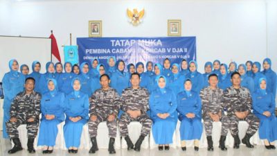 Komandan Lanal Batuporon Tatap Muka Dengan Jalasenastri Cabang 5 Korcab V DJA II