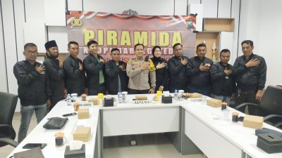 Kapolres Edo Ngobrol Santai Sambil Ngopi Bareng dengan DPC AWDI Kabupaten Sumenep, Ini Tujuannya