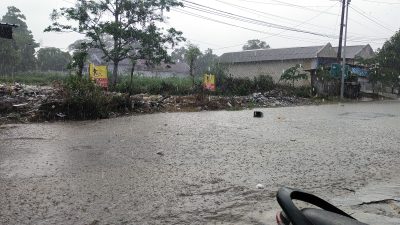 Aktivis Muda Soroti Sampah Menumpuk di Kecamatan Ganding
