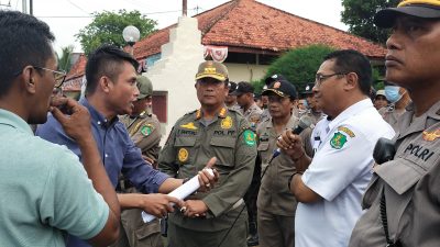 Respon Ngalor-ngidul Plt Kadinkes Sumenep Saat Didemo Aktivis Menyulut Kekecewaan Massa Aksi, Bupati Kena Imbas Aksi Selanjutnya?