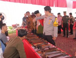 Perdana, Polres Sumenep Fasilitasi Pameran Keris dan Batu Akik se-Indonesia