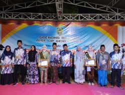 SMP Negeri 1 Nonggunong Gelar Prosesi Pelepasan Siswa Kelas Akhir, Junaidi: Jadilah Pribadi Berintegritas