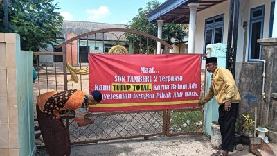 SDN Tamberu 2 Kembali Disegel, Warga Tunggu Kata Mufakat Pemkab Pamekasan