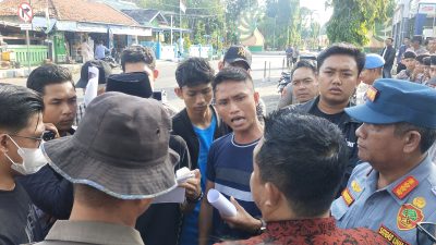 Gara-gara Ini Dinas PUTR Sumenep Didemo Aktivis Mahasiswa