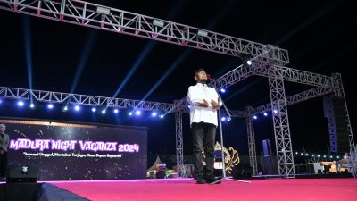 Disaksikan Ribuan Pengunjung, Bupati Sumenep Membuka Secara Langsung Acara Madura Night Vaganza