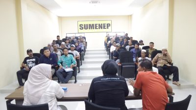 Aliansi Masyarakat Peduli Neneng Datangi Polres Sumenep Prihal Penanganan Kasus KDRT