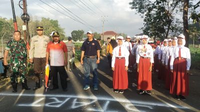 Ratusan Regu Gerak Jalan Adu Kompak di Perayaan HUT ke-80 RI Kecamatan Guluk-Guluk