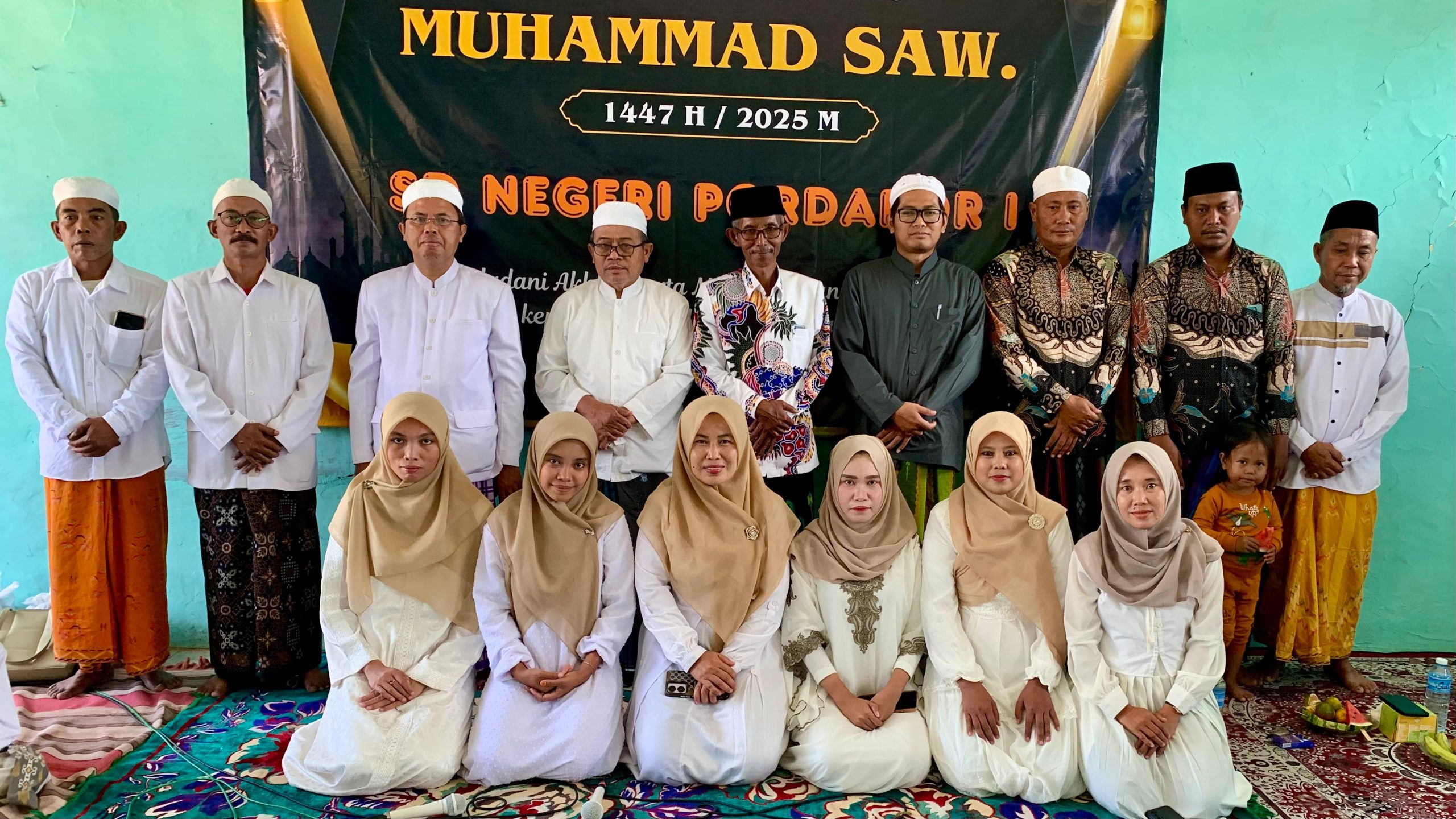 SDN Pordapor 1 Kenalkan Sosok Nabi Muhammad SAW Pada Siswa Melalui Peringatan Maulid
