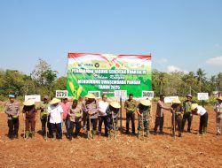 Polres Bersama Forpimda Kabupaten Sumenep Tanam Jagung Serentak Kuartal IV di Kecamatan Lenteng