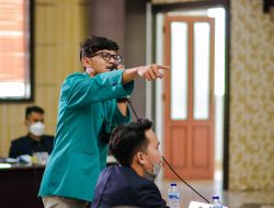 Rois Aam adalah Kompas yang Tak Boleh Goyah