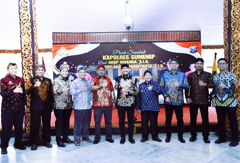 Bupati Fauzi Gelar Pisah Sambut Kapolres Sumenep di Pendopo Agung Keraton