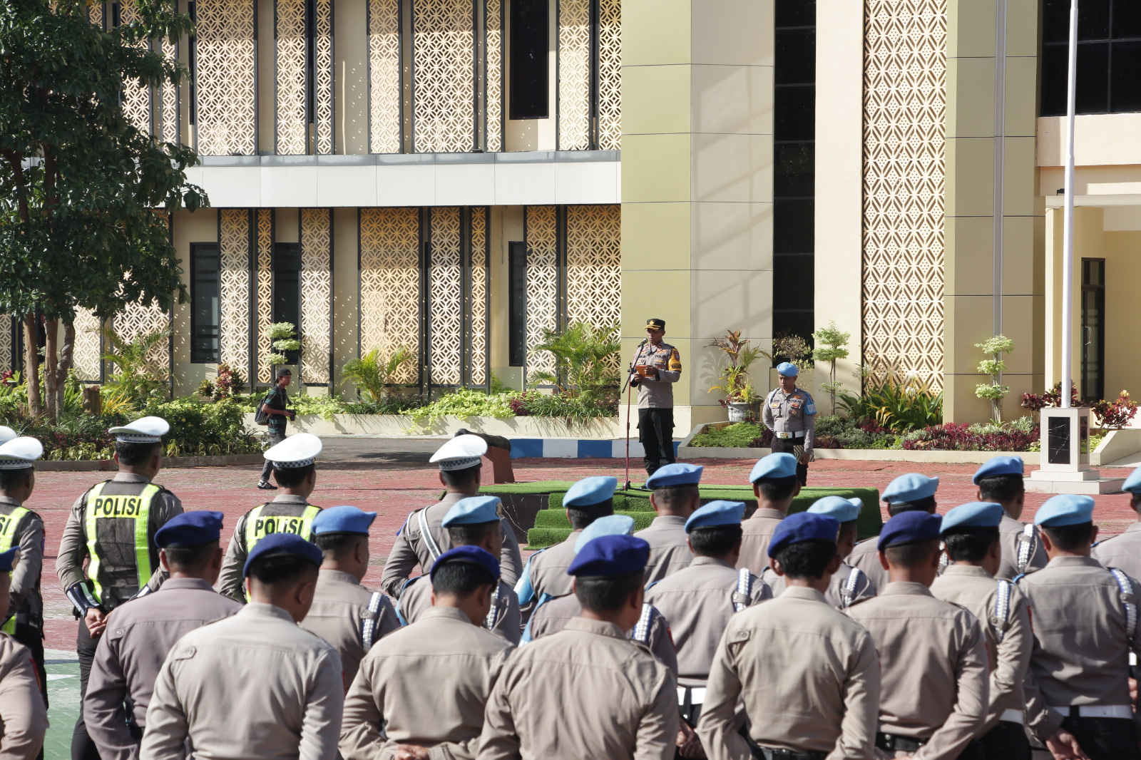 Polres Sumenep Gelar Apel Operasi Keselamatan Semeru 2026