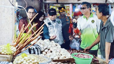 Jelang Ramadan 1447 Hijriyah, Bupati Sumenep Pantau Ketersediaan dan Stabilitas Harga Kebutuhan Pokok di Pasar Anom