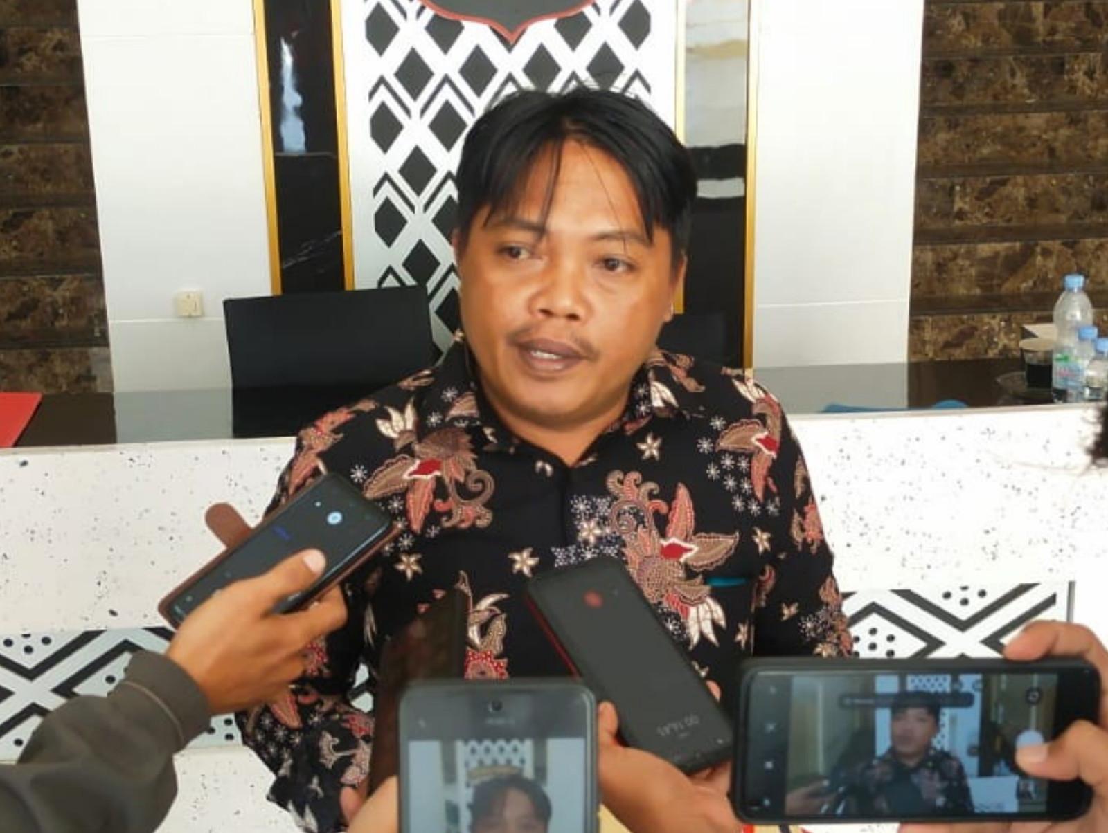 Sekda Kabupaten Sumenep Pembantu dan Koki Bupati