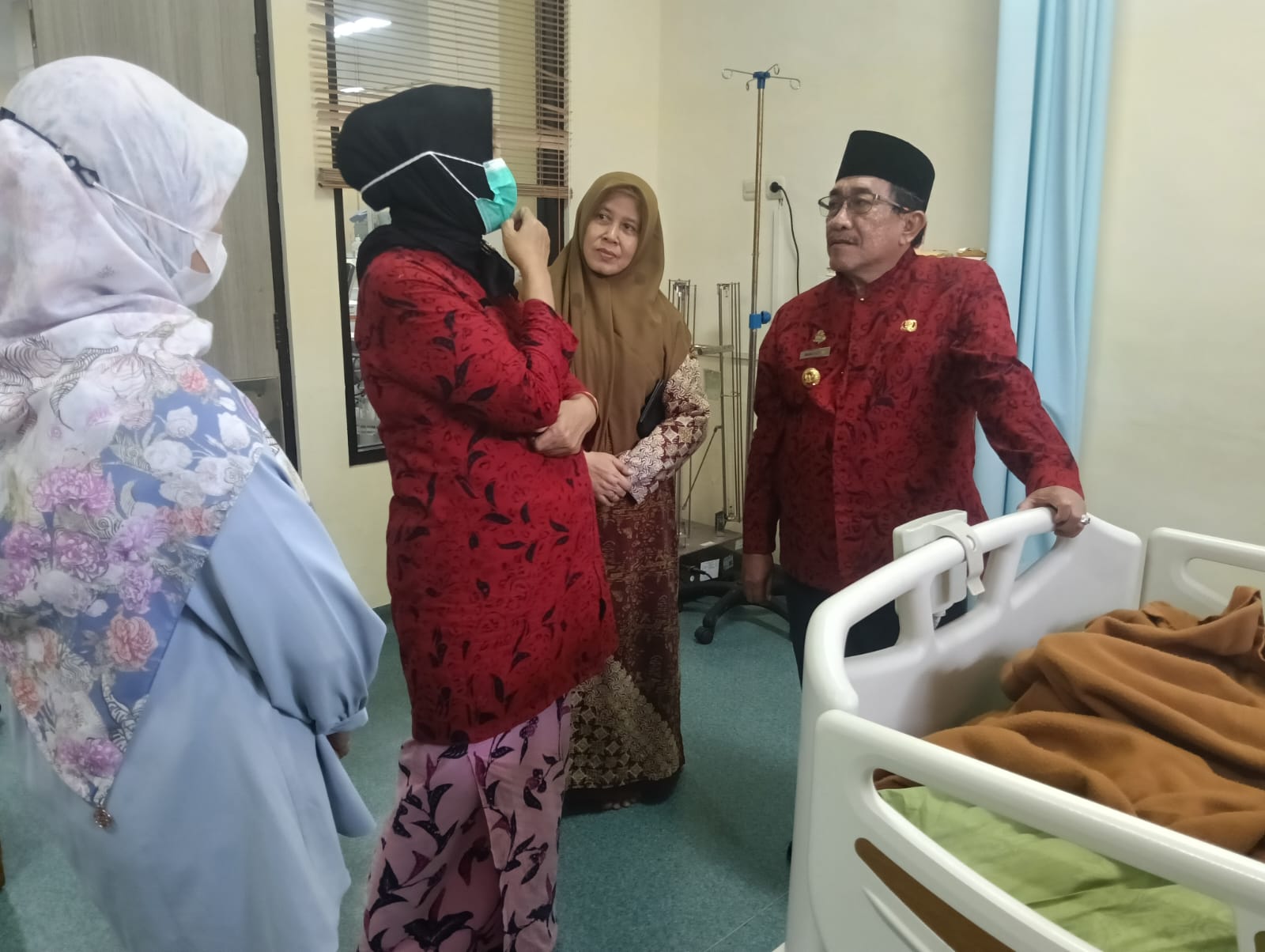 Direktur Erliyati Apresiasi Kunjungan Wabup KH. Imam Hasyim ke RSUD dr. H. Moh. Anwar Sumenep