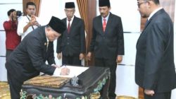 Achmad Fauzi Wongsojudo Resmi Melantik Pejabat Staf Ahli Bupati Sumenep, Berikut Daftarnya