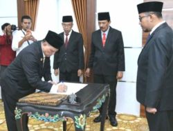 Achmad Fauzi Wongsojudo Resmi Melantik Pejabat Staf Ahli Bupati Sumenep, Berikut Daftarnya