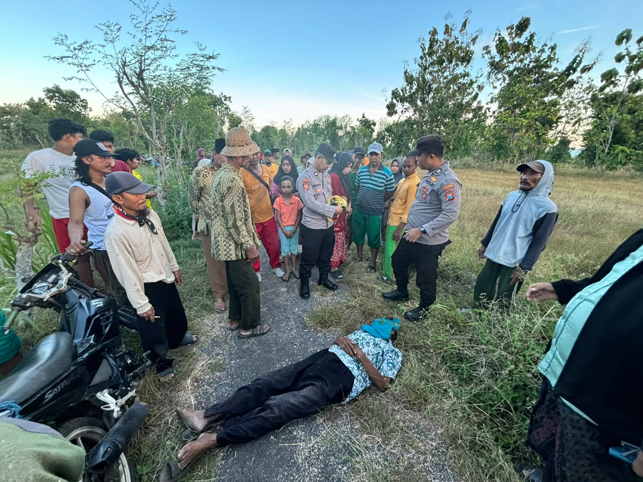 Warga Lobuk Sumenep Ditemukan Meninggal Dunia di Jalan Desa 
