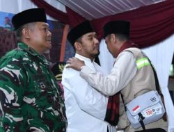 Achmad Fauzi Wongsojudo Sambut Kedatangan Jemaah Haji Asal Sumenep di GOR A. Yani