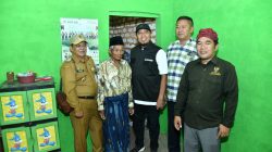 Gandeng Baznas, Bupati Sumenep Achmad Fauzi Wongsojudo Serahkan Bantuan Bedah RTLH di Dua Kecamatan