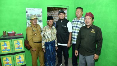 Gandeng Baznas, Bupati Sumenep Achmad Fauzi Wongsojudo Serahkan Bantuan Bedah RTLH di Dua Kecamatan
