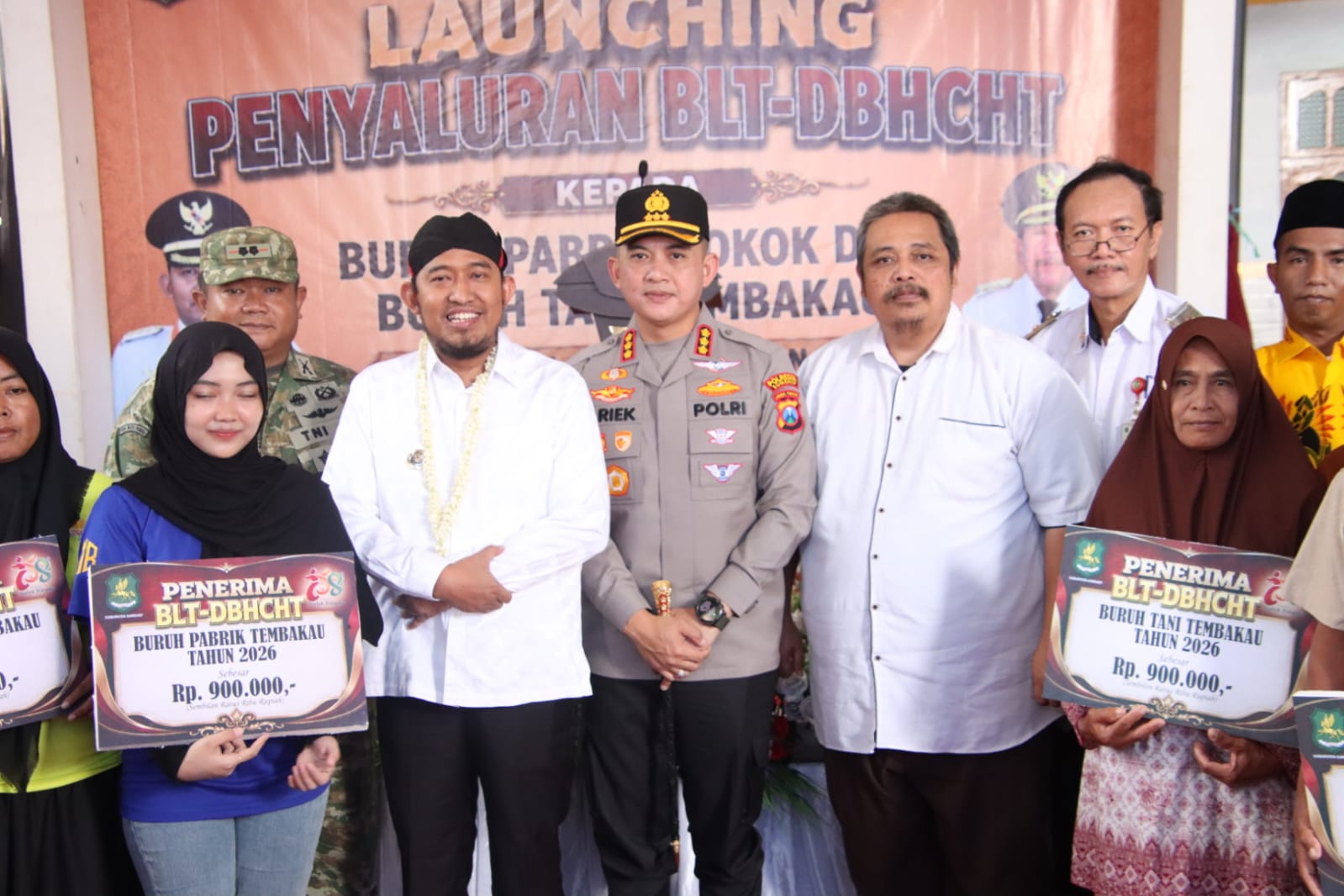 Kapolresta Sumenep Bersama Forkopimda Hadiri Launching BLT-DBHCHT