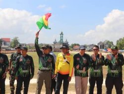 48 Pasang Sapi Adu Kecepatan, Kerapan Sapi HUT Korem 084/Bhaskara Jaya Pikat Ribuan Warga Sumenep