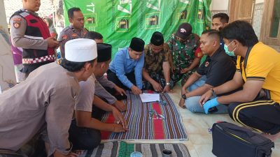 Pria Lanjut Usia Ditemukan Meninggal Dunia di Gapura Sumenep, Polresta Lakukan Olah TKP
