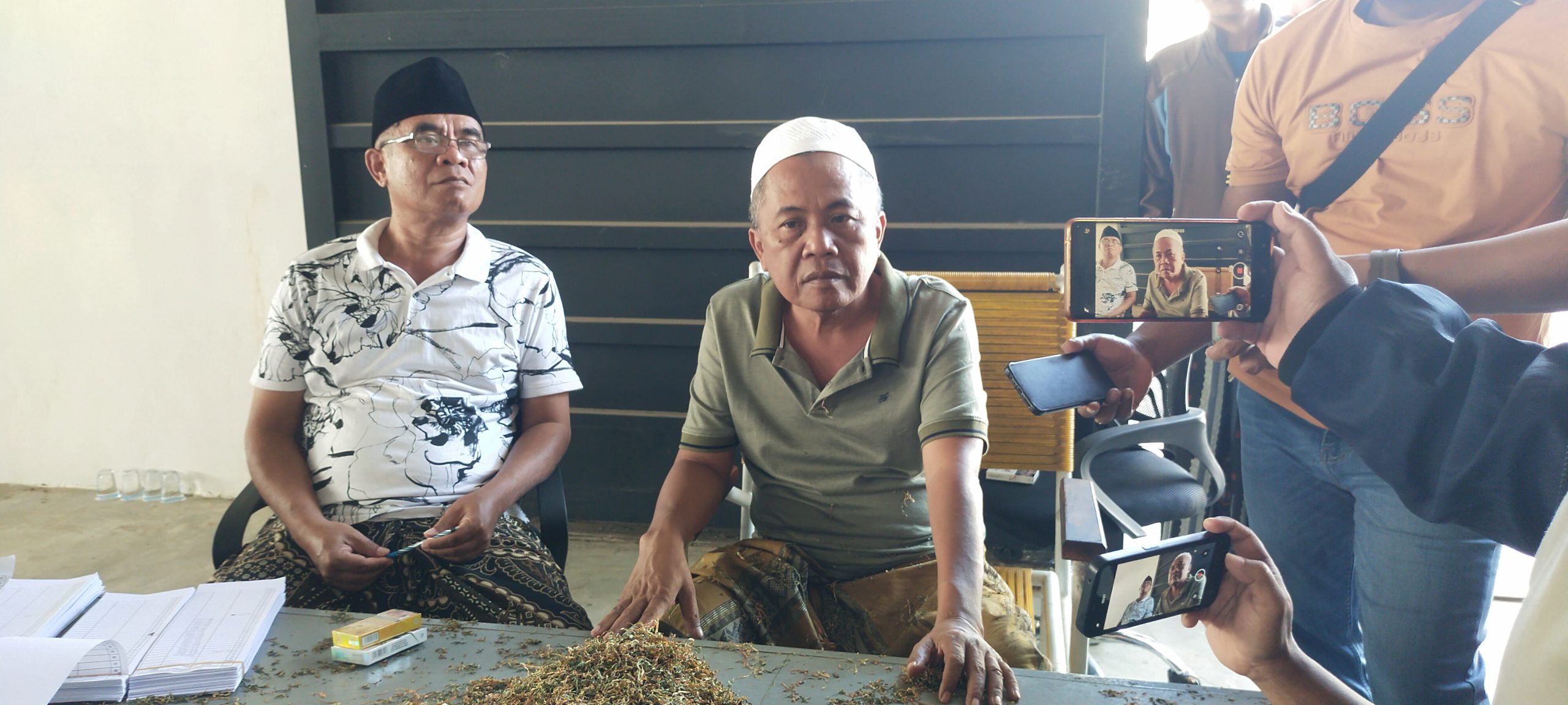 Bos HM Buka Pembelian Tembakau di Gudang Lenteng, Target Serap 1.000 Ton di Musim Panen 2026